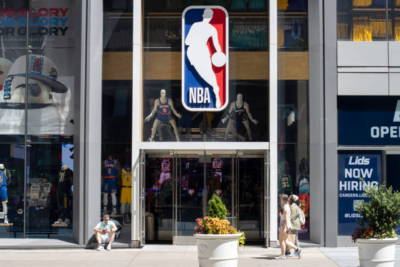 Sotheby’s Hosts Auction for NBA Top Shot NFTs
