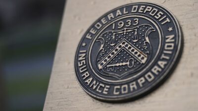 FDIC Overhauls Crypto Policy, Ends Pre-Approval Requirement for Banks