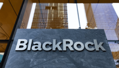 BlackRock’s IBIT Passes 700K BTC Milestone as Institutional Hoarding Surges